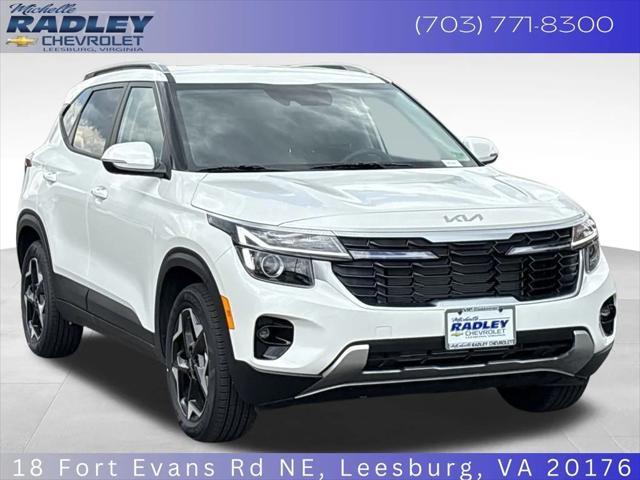 Photo of 2025 Snow White Pearl Kia Seltos