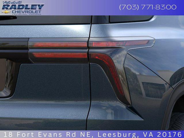 Photo of 2026 Lakeshore Blue Metallic Chevrolet Traverse