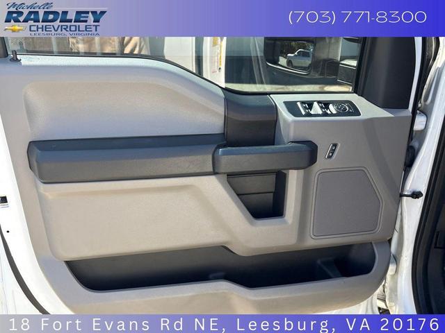Photo of 2018 Oxford White Ford F-150