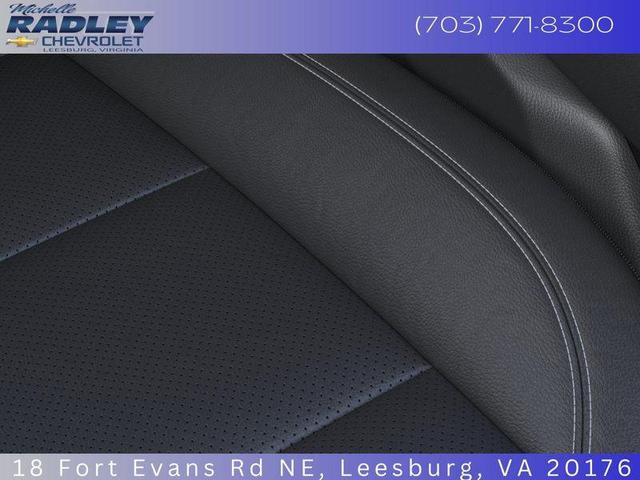Photo of 2025 Sterling Gray Metallic Chevrolet Traverse
