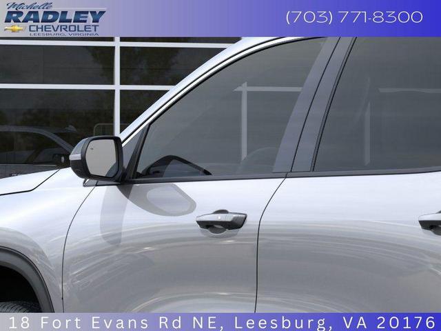 Photo of 2025 Sterling Gray Metallic Chevrolet Traverse