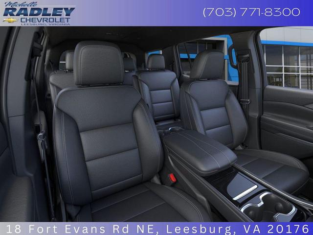 Photo of 2025 Sterling Gray Metallic Chevrolet Traverse