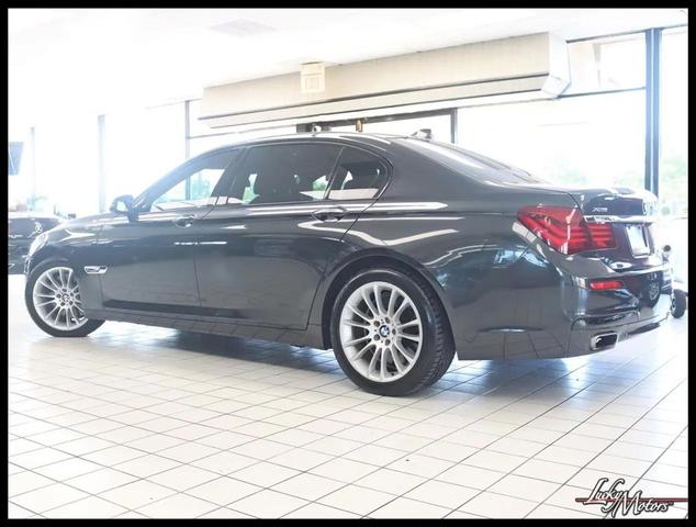 Photo of 2015 Not Specified BMW 750