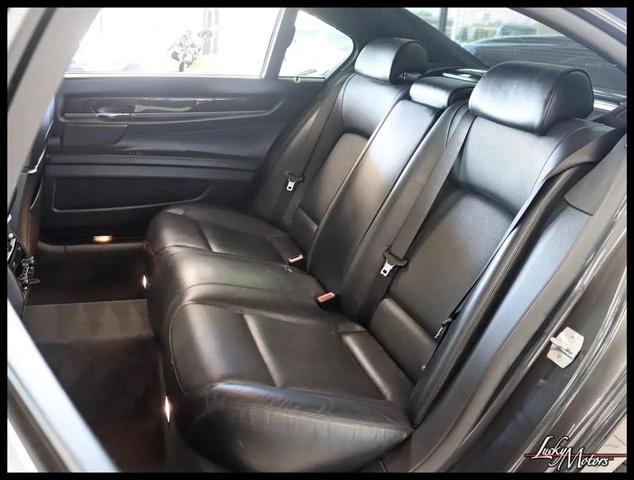 Photo of 2015 Not Specified BMW 750