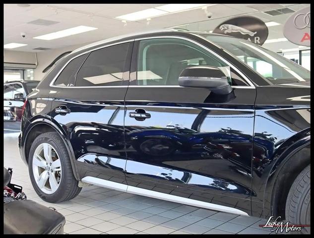 Photo of 2019 Brilliant Black Audi Q5