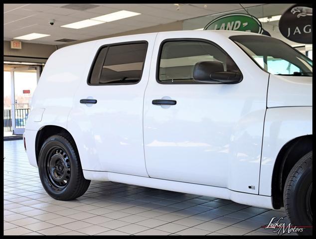Photo of 2008 Summit White Chevrolet HHR