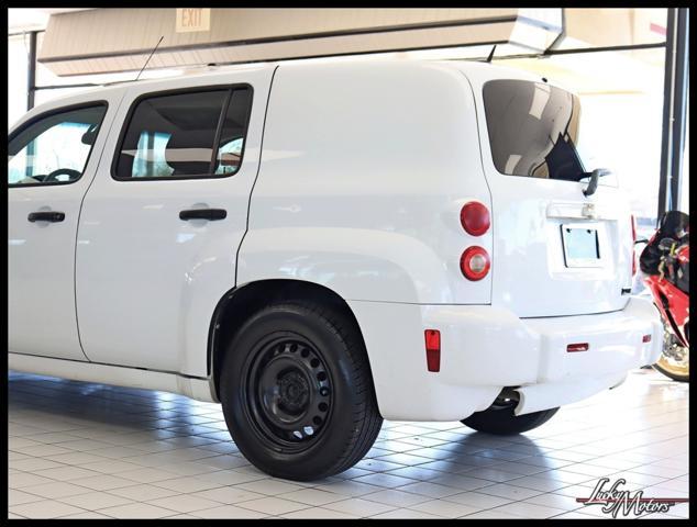 Photo of 2008 Summit White Chevrolet HHR