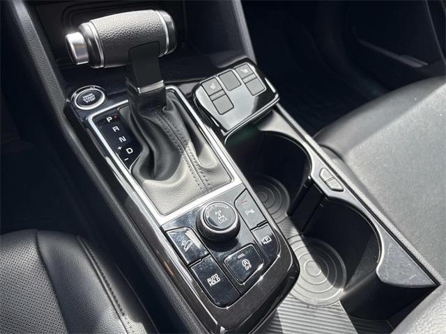 Photo of 2023 Jungle Green Kia Sportage