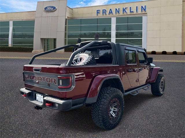 Photo of 2021 Snazzberry Pearlcoat Jeep Gladiator