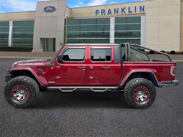 Photo of 2021 Snazzberry Pearlcoat Jeep Gladiator