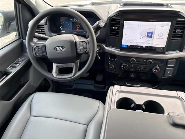 Photo of 2025 Oxford White Ford F-150
