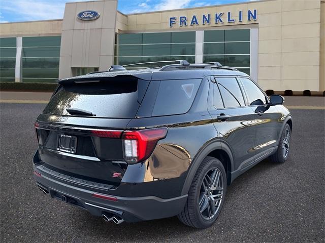 Photo of 2025 Black Metallic Ford Explorer
