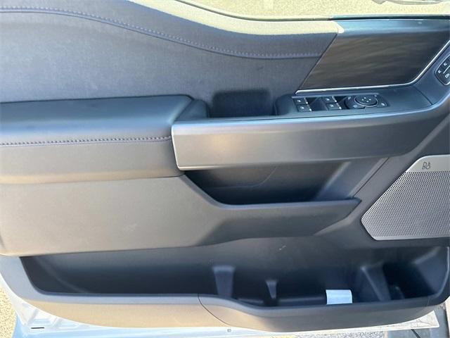 Photo of 2025 Star White Ford F-150