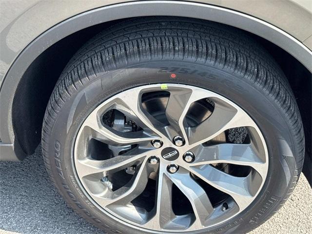 Photo of 2025 Harbor Gray Lincoln Aviator