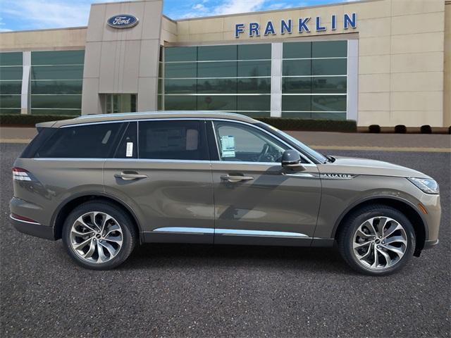 Photo of 2025 Harbor Gray Lincoln Aviator