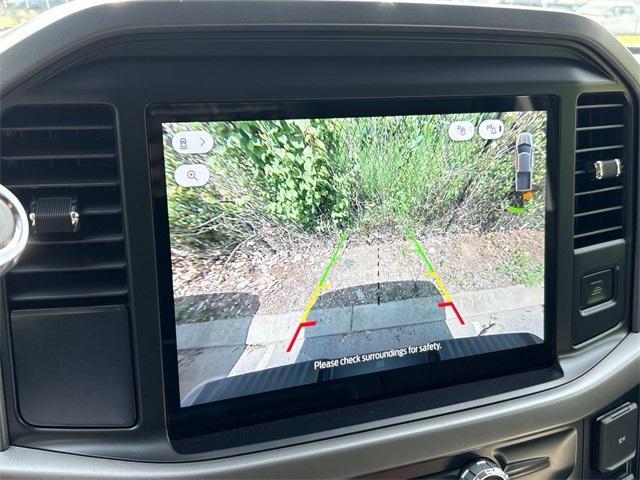 Photo of 2025 Oxford White Ford F-150