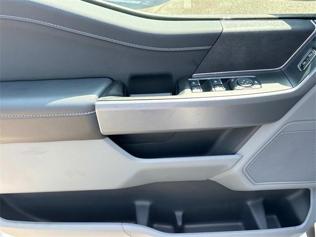 Photo of 2025 Oxford White Ford F-150