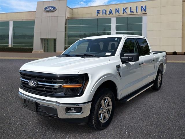 Photo of 2025 Oxford White Ford F-150