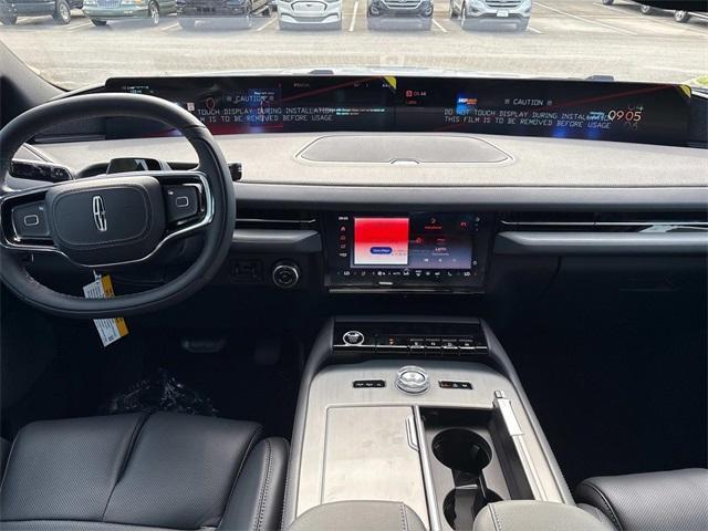 Photo of 2025 Gray Mist Metallic Lincoln Navigator