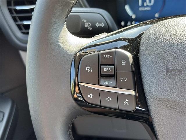 Photo of 2023 Carbonized Gray Metallic Ford Escape