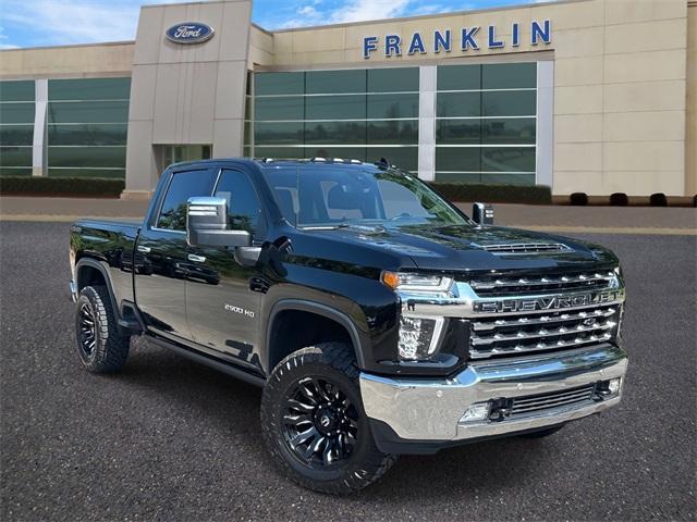 Photo of 2022 Black Chevrolet Silverado 2500