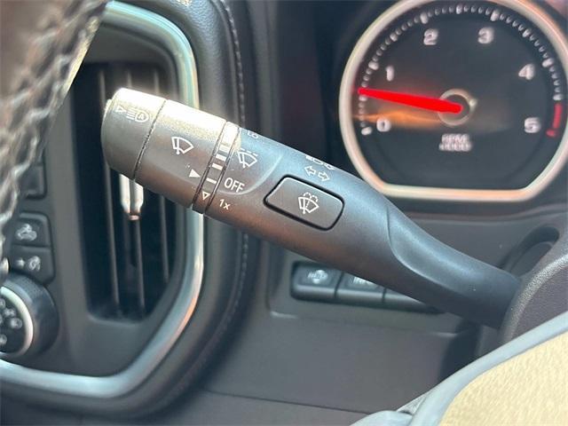 Photo of 2022 Black Chevrolet Silverado 2500