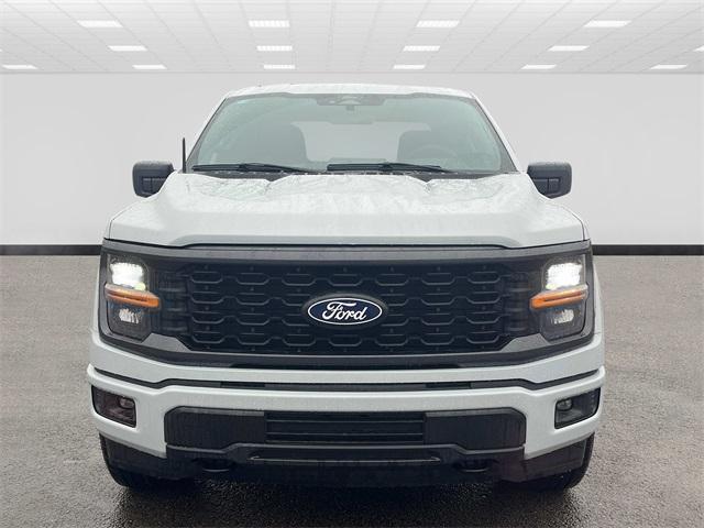 Photo of 2025 White Metallic Ford F-150