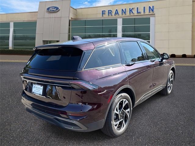 Photo of 2025 Diamond Red Lincoln Nautilus