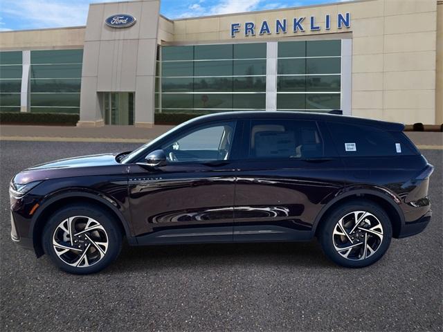 Photo of 2025 Diamond Red Lincoln Nautilus