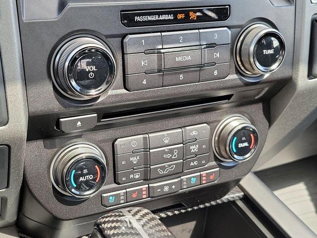 Photo of 2018 Oxford White Ford F-150