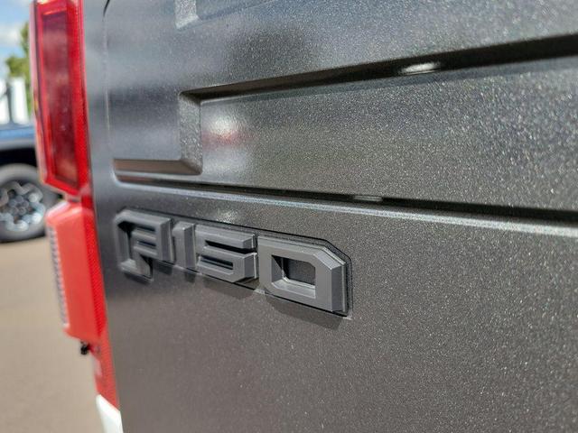 Photo of 2018 Oxford White Ford F-150