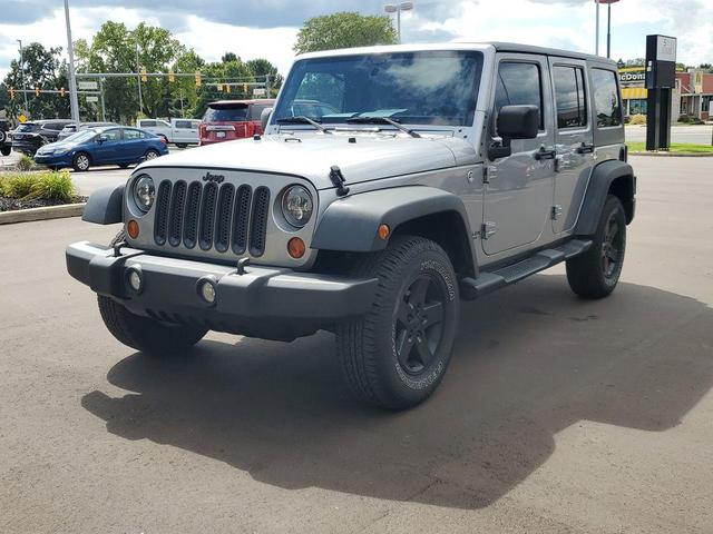 Photo of 2013 Billet Metallic Clearcoat Jeep Wrangler Unlimited