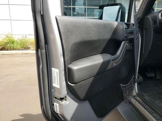 Photo of 2013 Billet Metallic Clearcoat Jeep Wrangler Unlimited