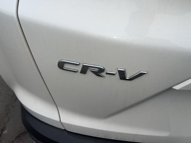 Photo of 2022 White Honda CR-V