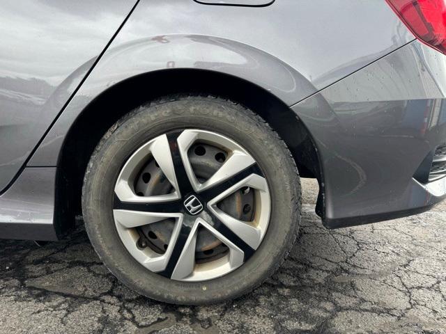 Photo of 2018 Modern Steel Metallic Honda Civic