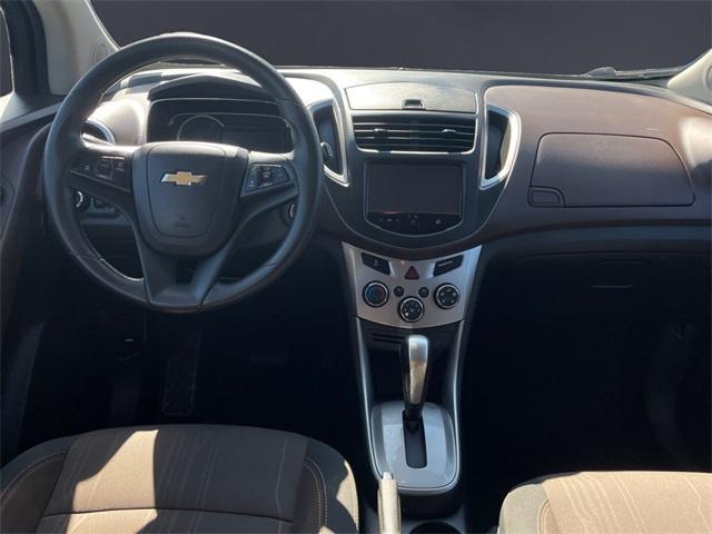 Photo of 2015 Deep Espresso Metallic Chevrolet Trax