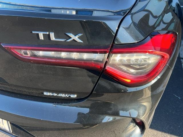 Photo of 2021 Majestic Black Pearl Acura TLX