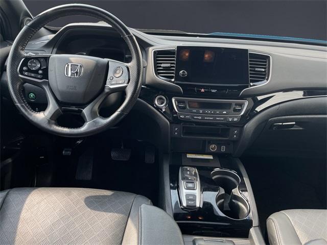 Photo of 2022 Platinum White Pearl Honda Passport
