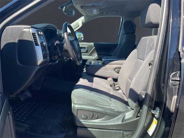 Photo of 2018 Black Chevrolet Silverado 1500