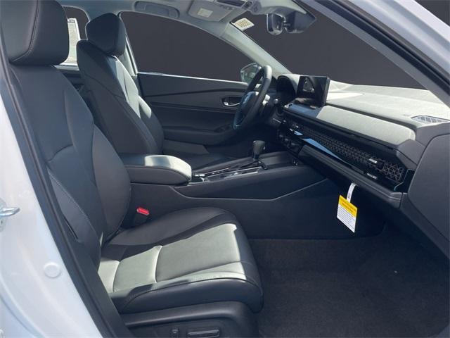 Photo of 2025 Platinum White Pearl Honda Accord Hybrid