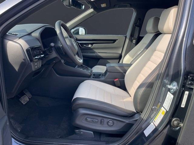 Photo of 2026 Meteorite Gray Metallic Honda CR-V Hybrid