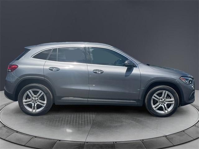 Photo of 2021 Mountain Gray Metallic Mercedes-Benz GLA 250