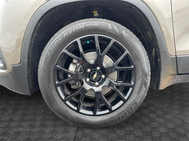 Photo of 2021 Stone Gray Metallic Chevrolet Trax