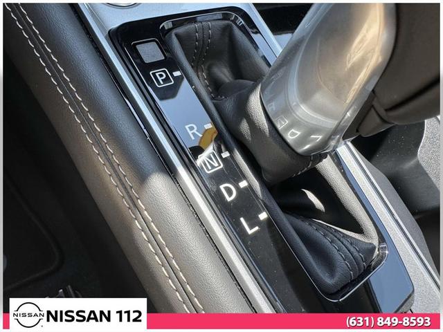 Photo of 2025 Garnet Pearl Metallic Nissan Altima