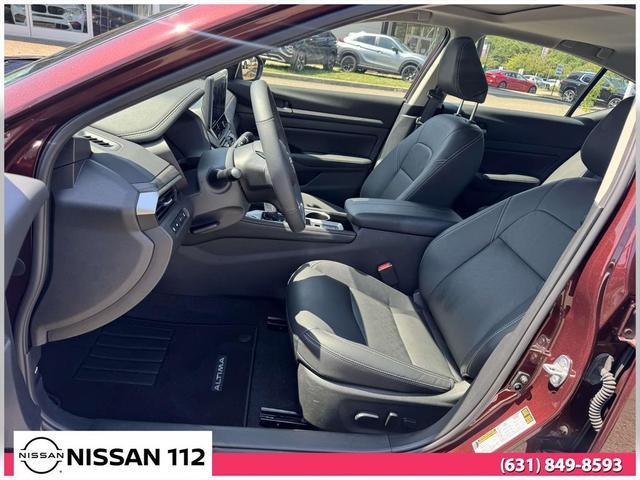 Photo of 2025 Garnet Pearl Metallic Nissan Altima