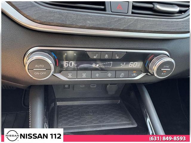 Photo of 2025 Garnet Pearl Metallic Nissan Altima