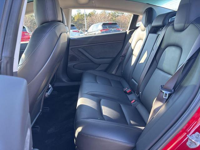 Photo of 2018 Red Multi-Coat Tesla Model 3