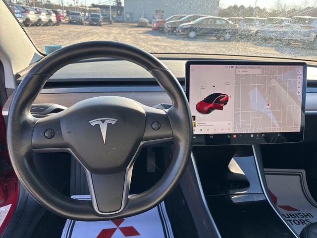 Photo of 2018 Red Multi-Coat Tesla Model 3