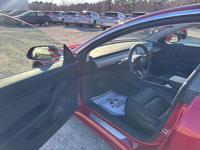 Photo of 2018 Red Multi-Coat Tesla Model 3