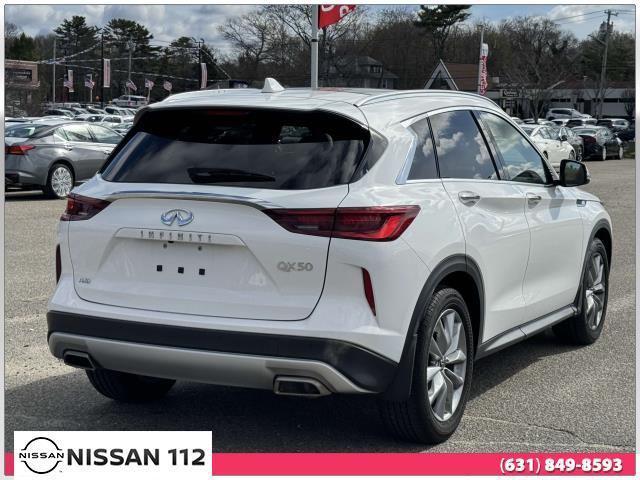 Photo of 2022 Lunar White INFINITI QX50